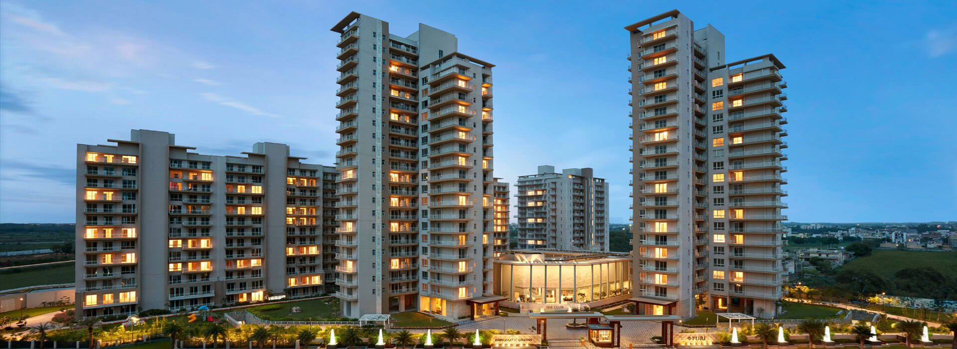 Proptrade- omaxe world street in Faridabad